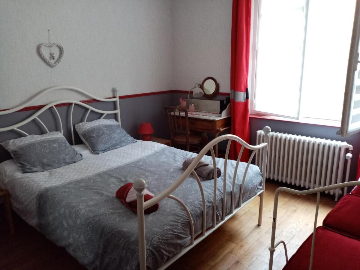 Hébergement de vacances Les 27 Roses Et *